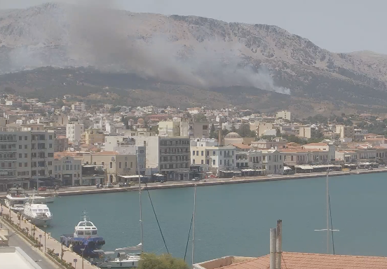 Πυρκαγιά σε δασική έκταση, στην περιοχή Ρεστά Χίου